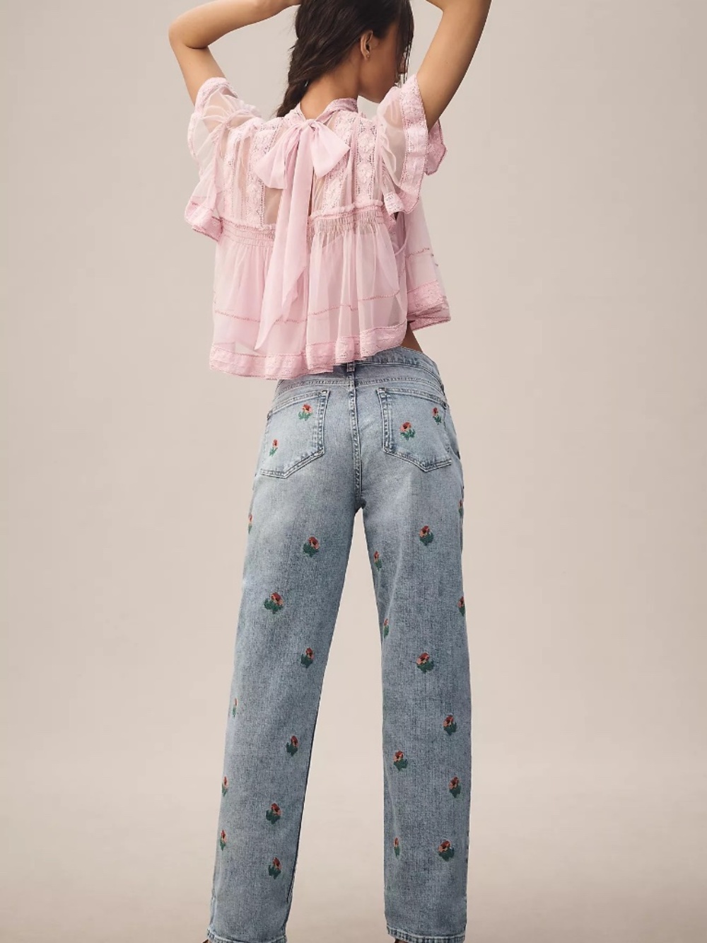 Pilcro Baggy Slim Boyfriend Embroidered High-Rise Relaxed Jeans - Picture 5 of 6